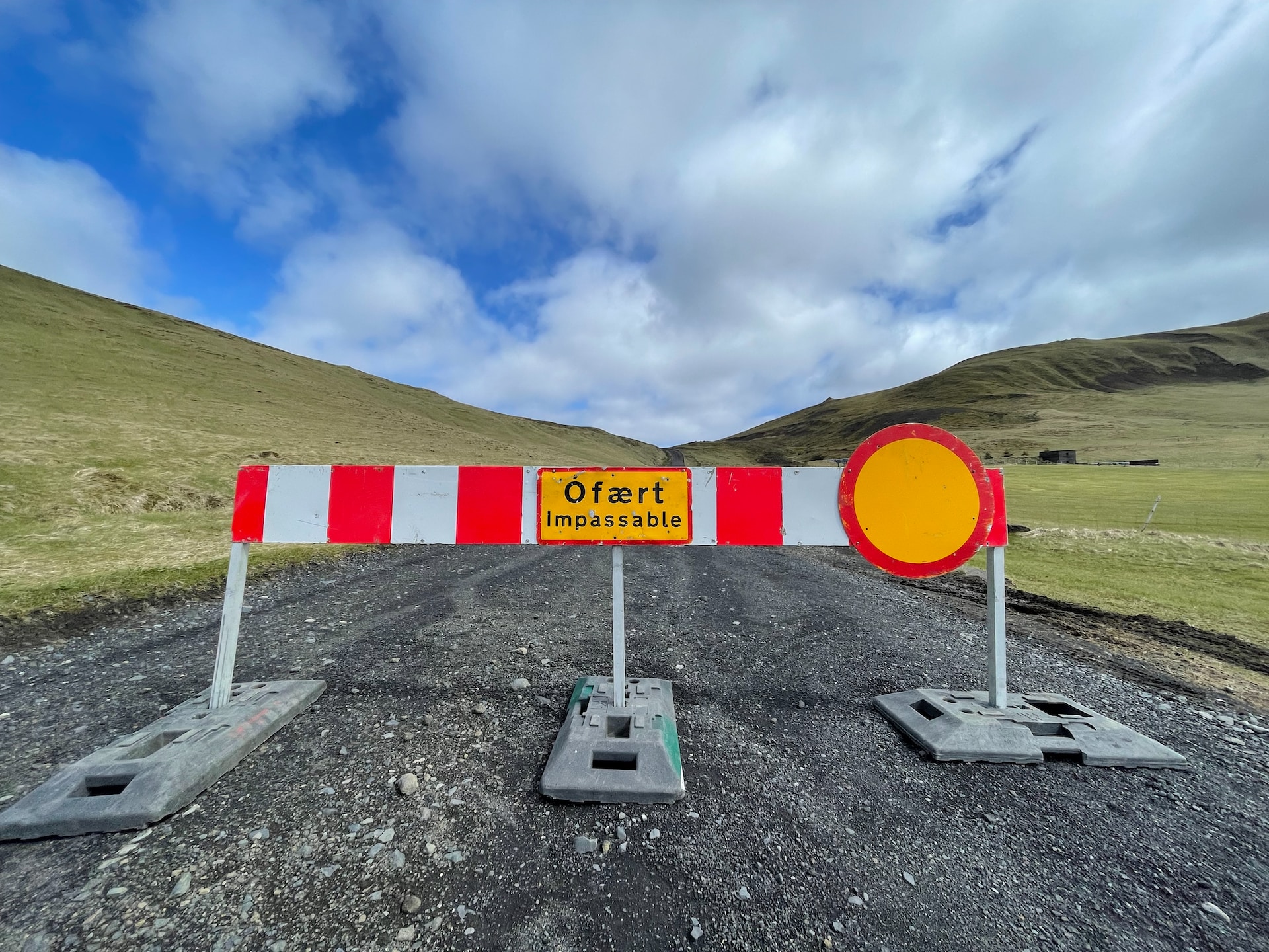 impassable road sign in Iceland